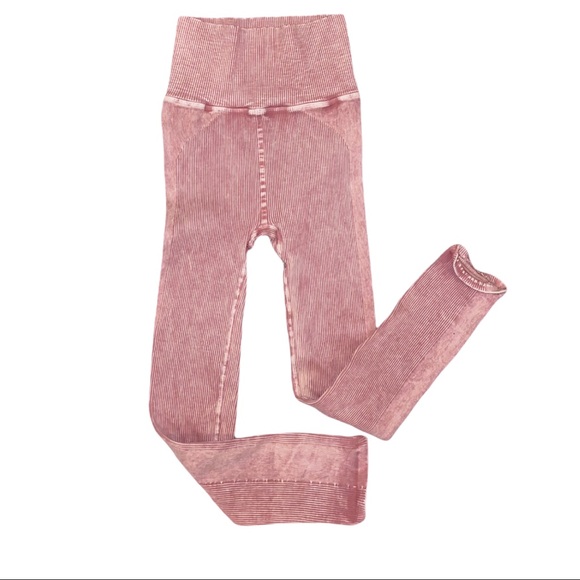 NEW Free People Movement Happiness Runs Top & Leggings Set - Picture 6 of 8